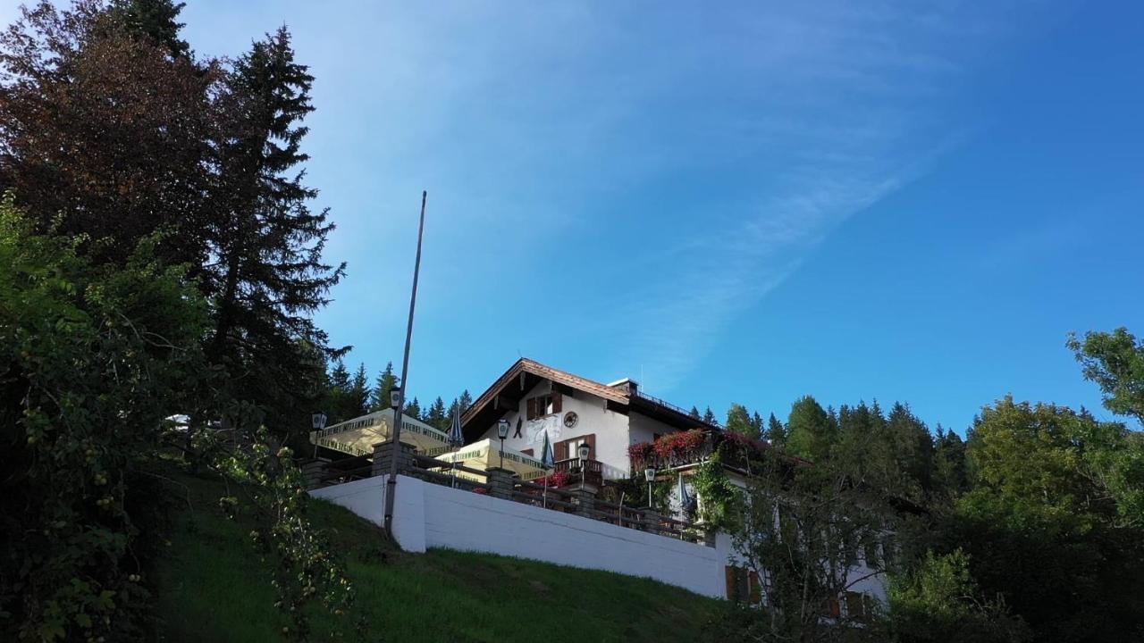 Готель Berggasthof Karntner Alm Міттенвальд Екстер'єр фото