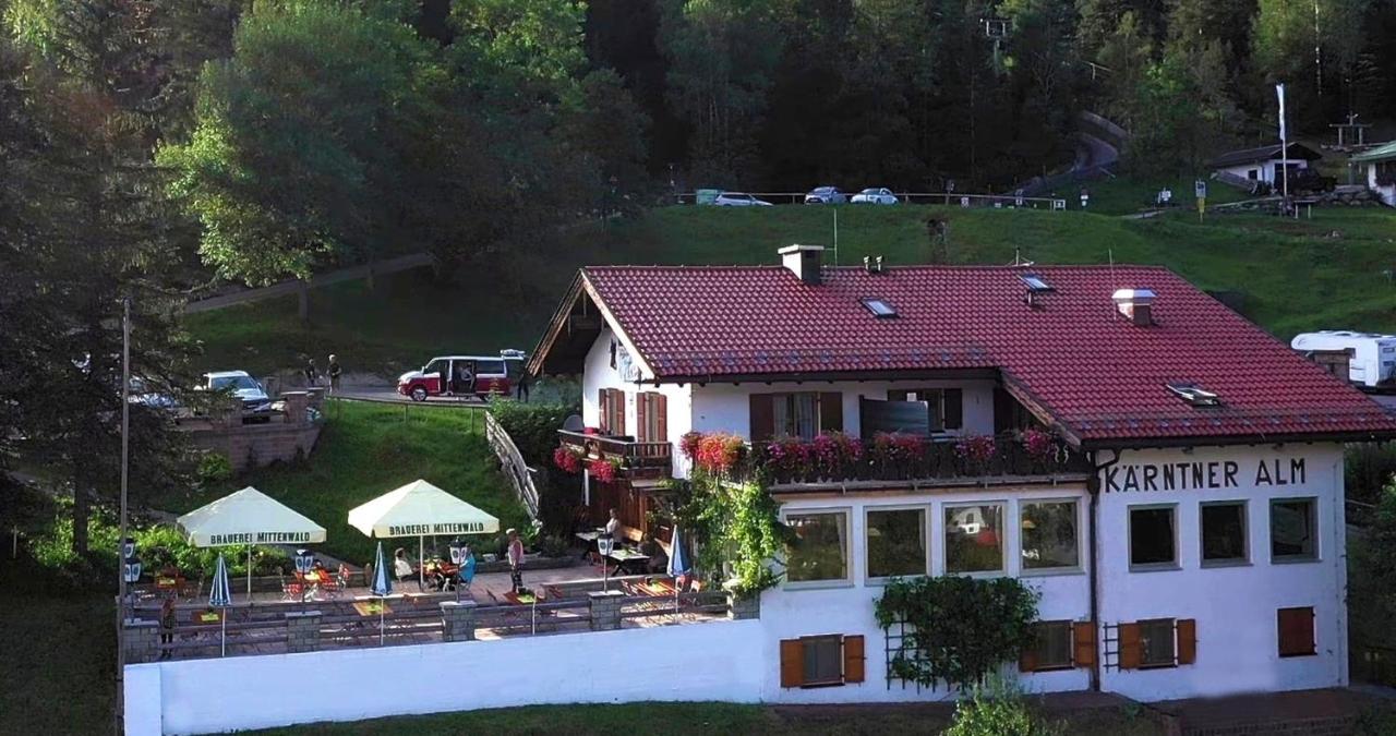 Готель Berggasthof Karntner Alm Міттенвальд Екстер'єр фото