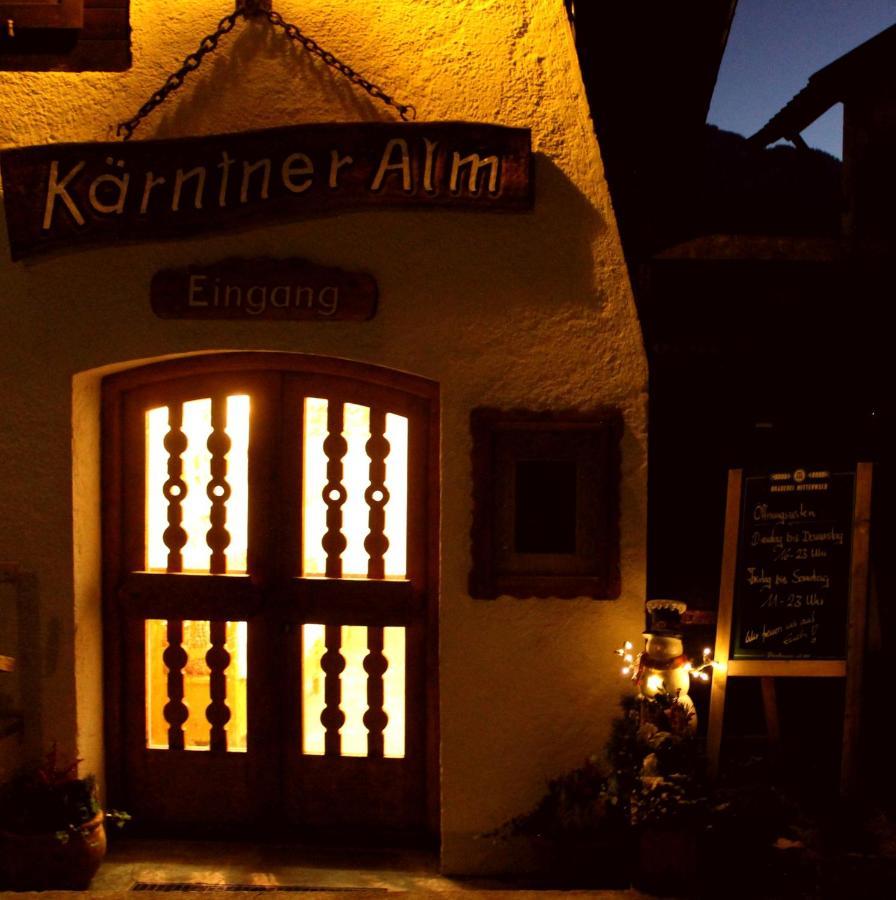 Готель Berggasthof Karntner Alm Міттенвальд Екстер'єр фото