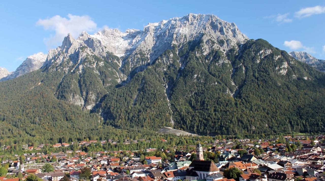 Готель Berggasthof Karntner Alm Міттенвальд Екстер'єр фото